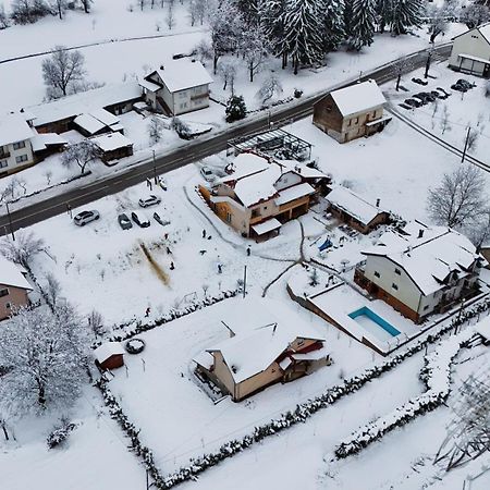 Apartments Green Park Rakovica Bagian luar foto