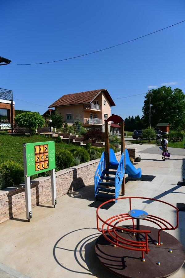 Apartments Green Park Rakovica Bagian luar foto